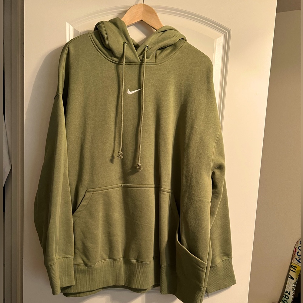 Nike hoodie olive green plus size women’s 2x
